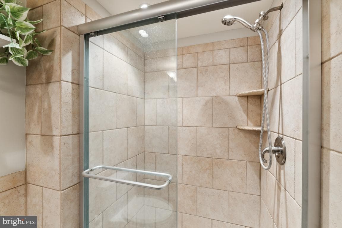 900 N Stafford Street #1117 photo 17