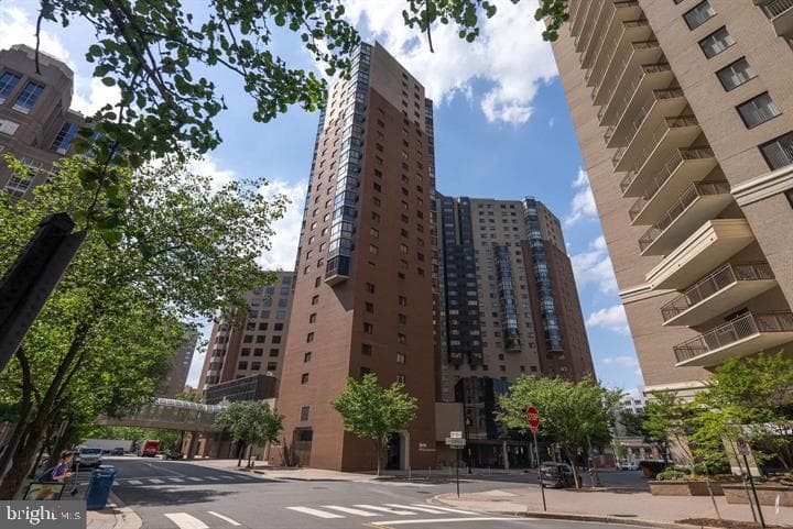 900 N Stafford Street #1117 photo 28