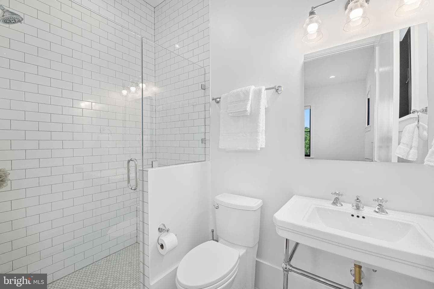 3433 N Edison Street photo 28