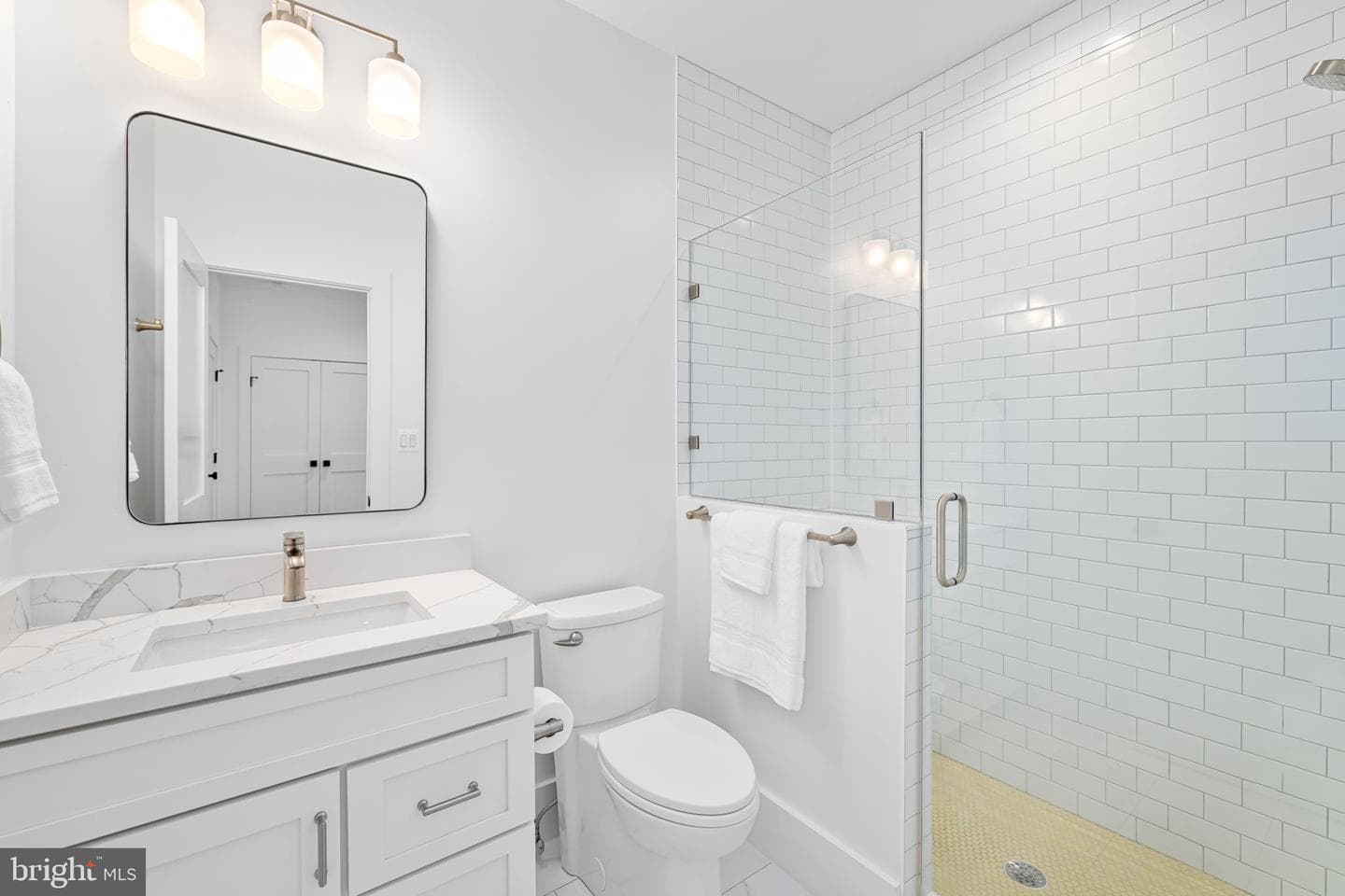 3433 N Edison Street photo 52