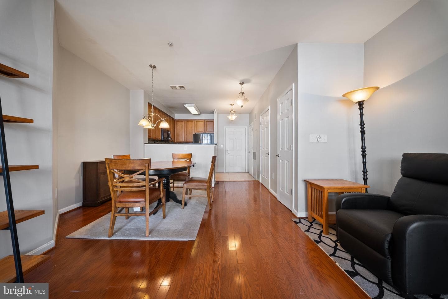 801 S Greenbrier Street #304 photo 5