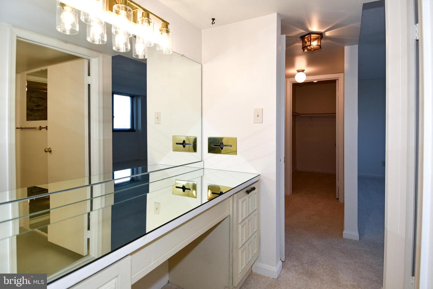 1101 Arlington Ridge Road #316 photo 44