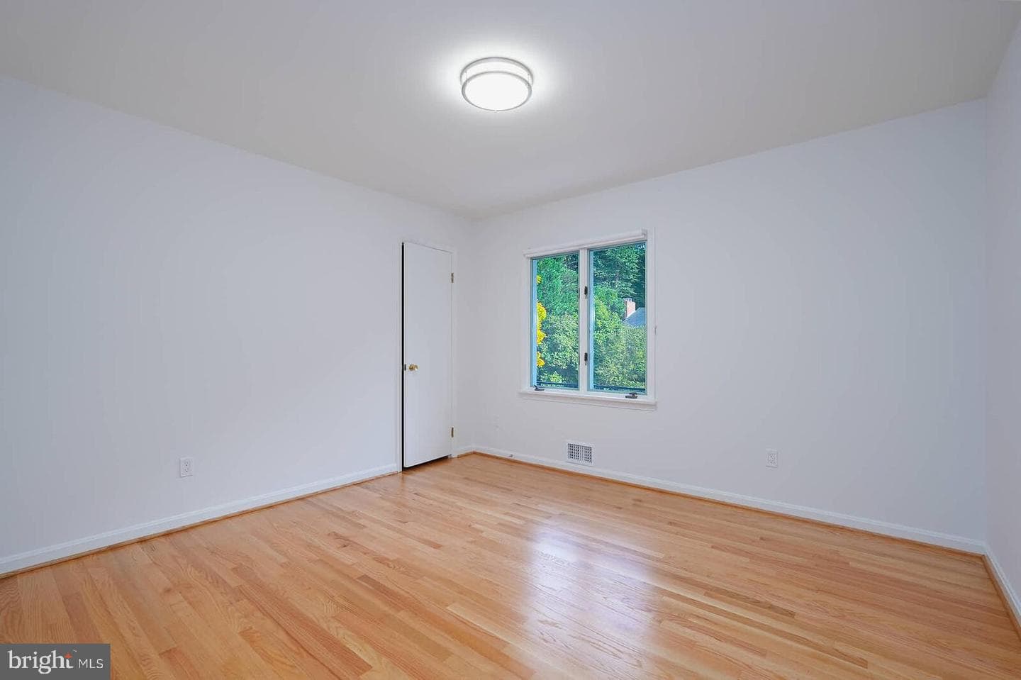 4105 27th Street N photo 35