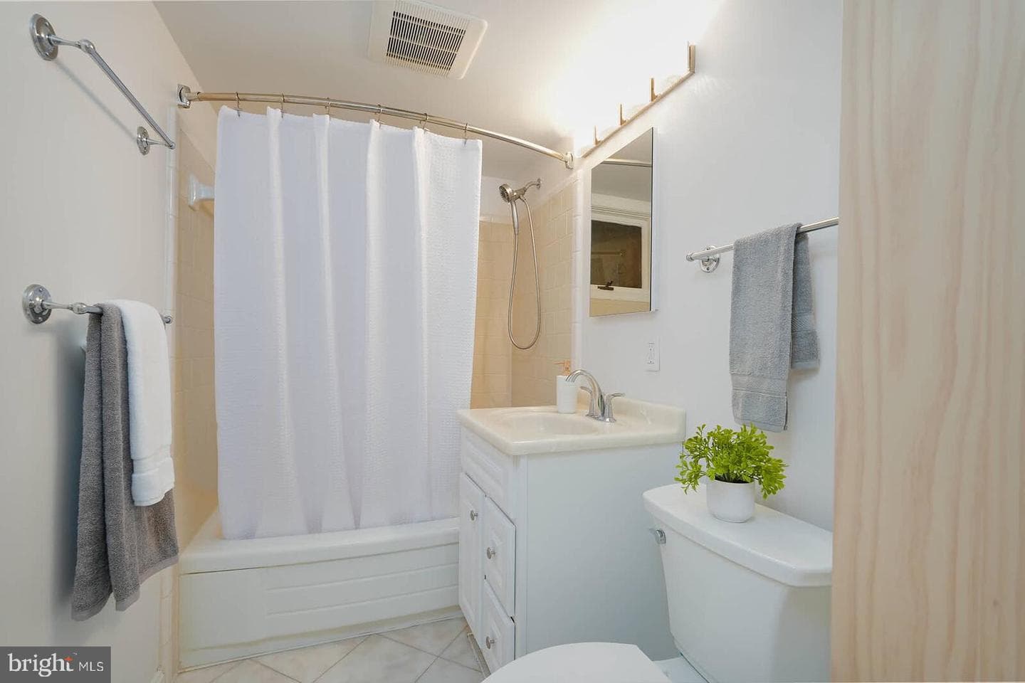 4105 27th Street N photo 43