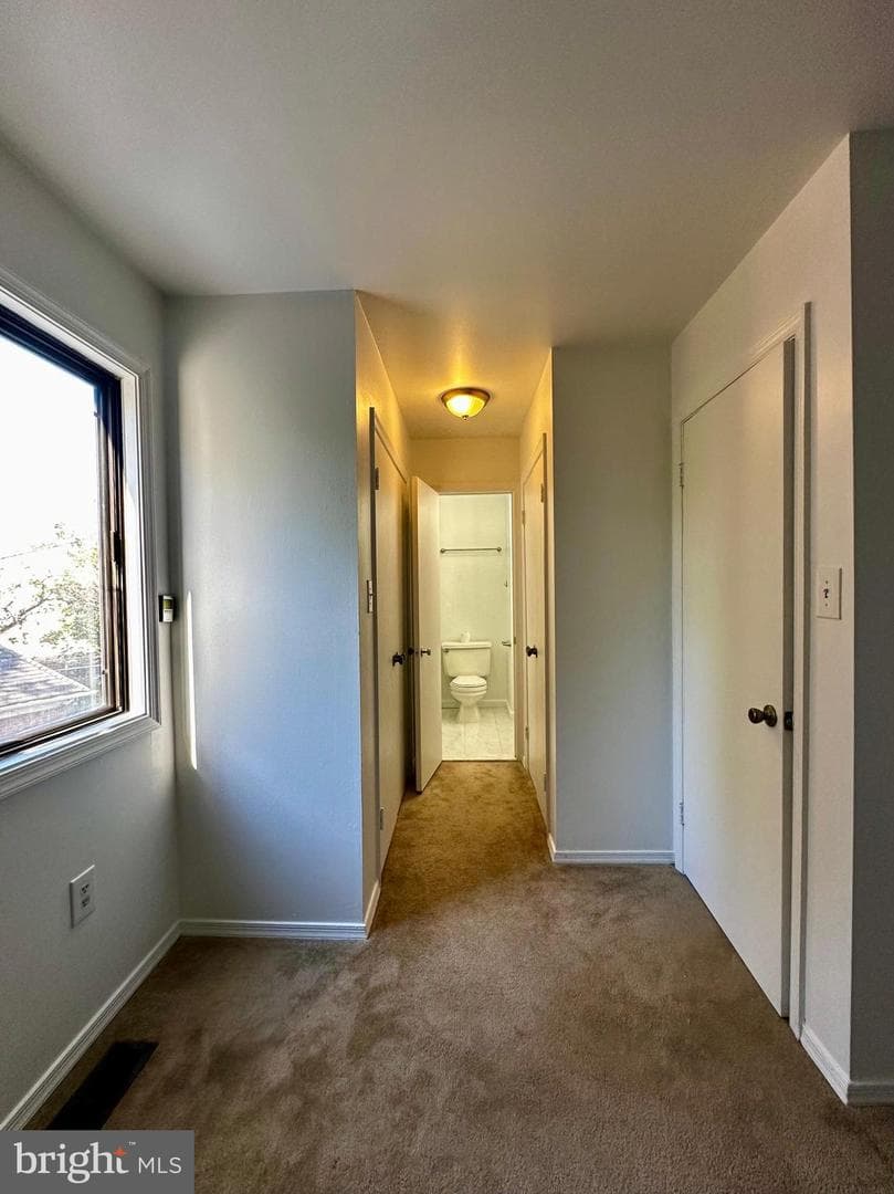 606 S Glebe Road photo 11