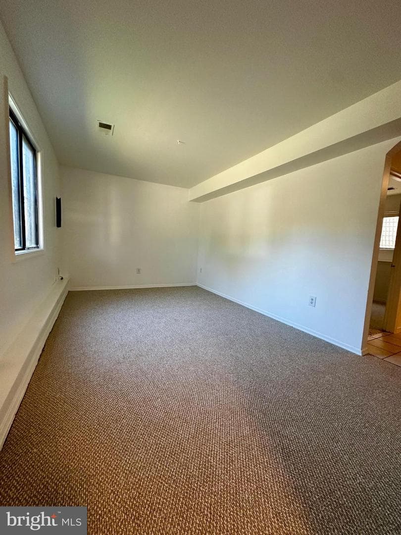 606 S Glebe Road photo 14