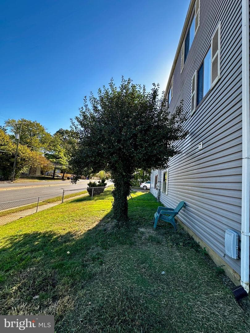 606 S Glebe Road photo 30