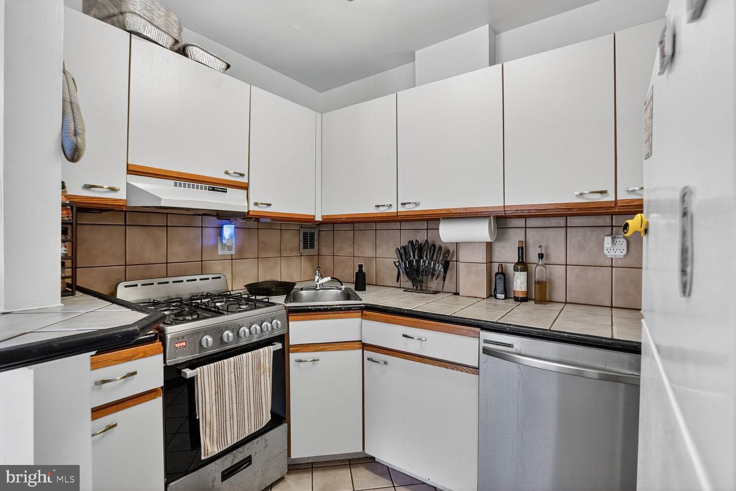 1021 Arlington Boulevard #643 photo 9