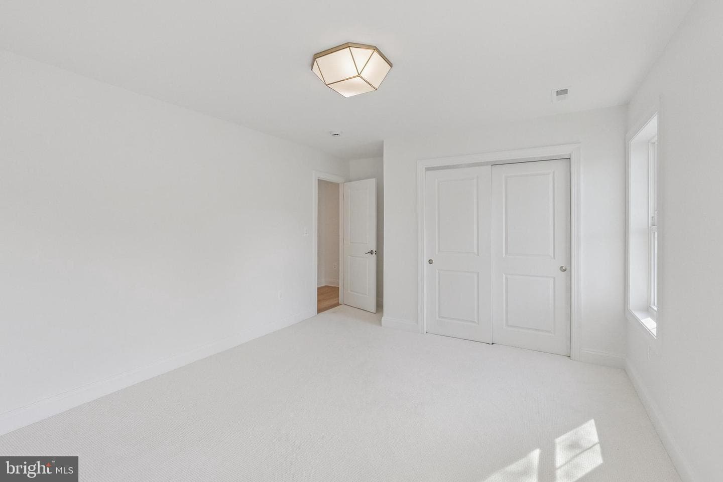 1712 S Nelson Street photo 35