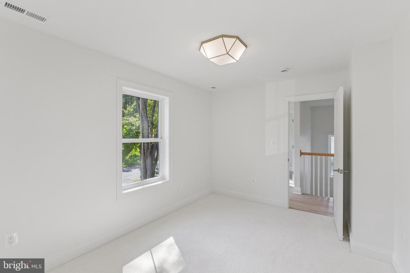 1712 S Nelson Street photo 40