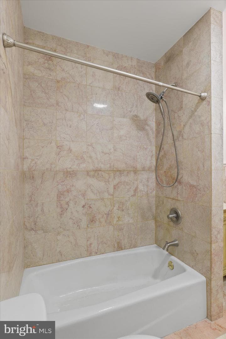 2659 Military Road photo 61
