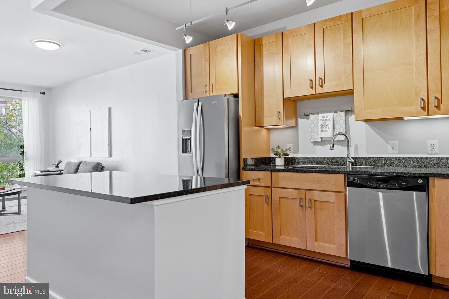 2200 N Westmoreland Street #202 photo 15