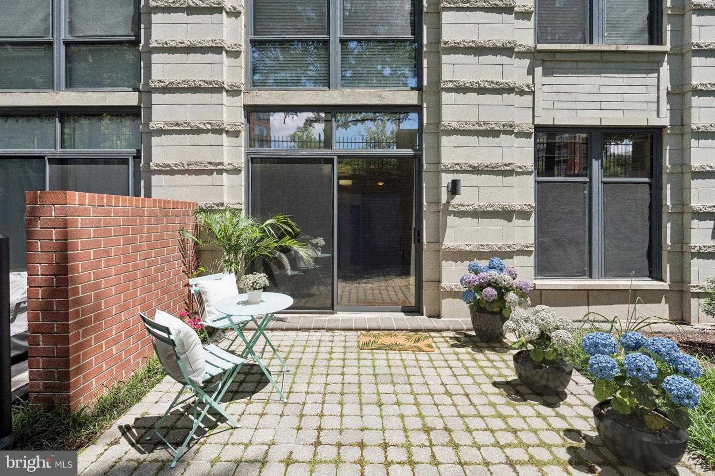 1021 N Garfield Street #b39 photo 10