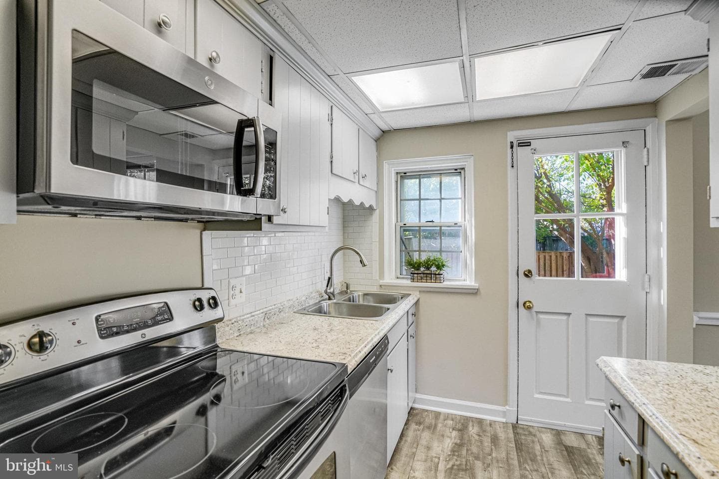 3622 S Taylor Street photo 11