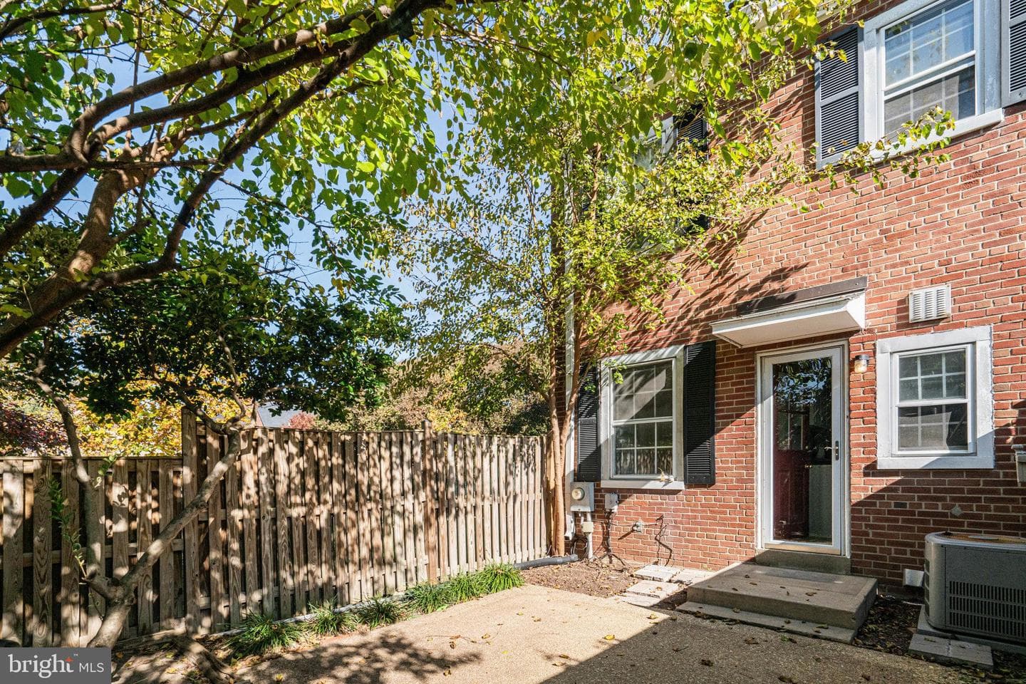 3622 S Taylor Street photo 29