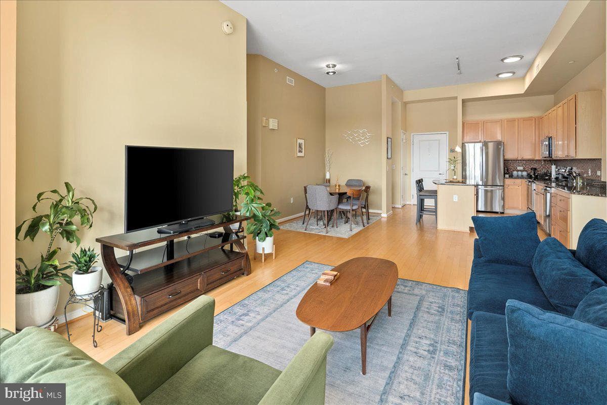 2720 S Arlington Mill Drive #1107 photo 17