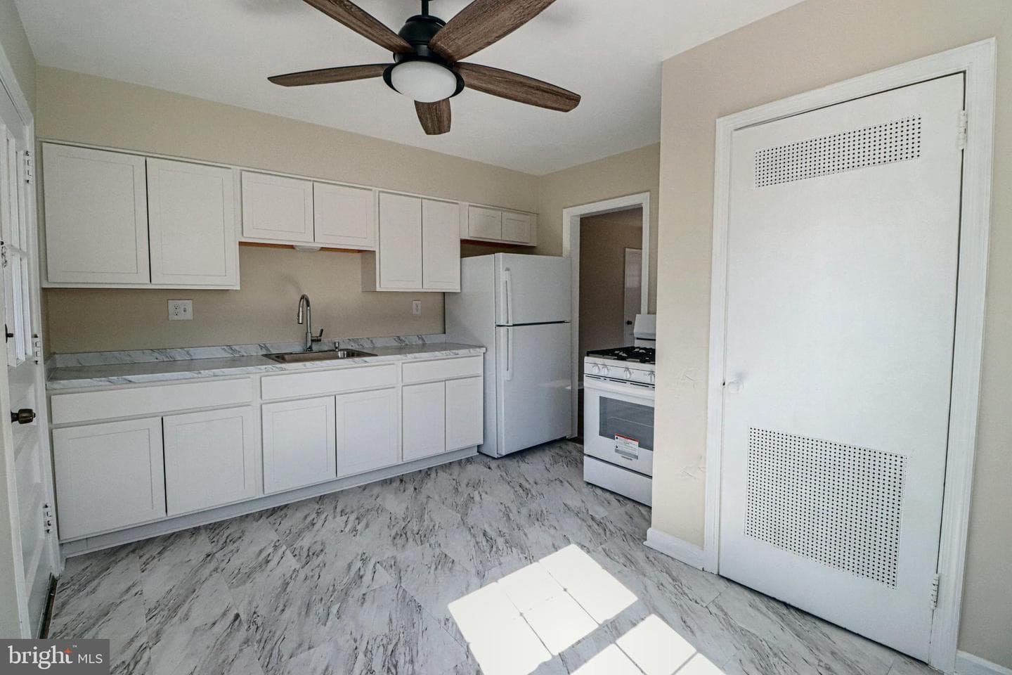 2020 S Pollard Street photo 3