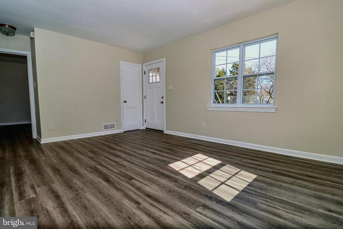 2020 S Pollard Street photo 5
