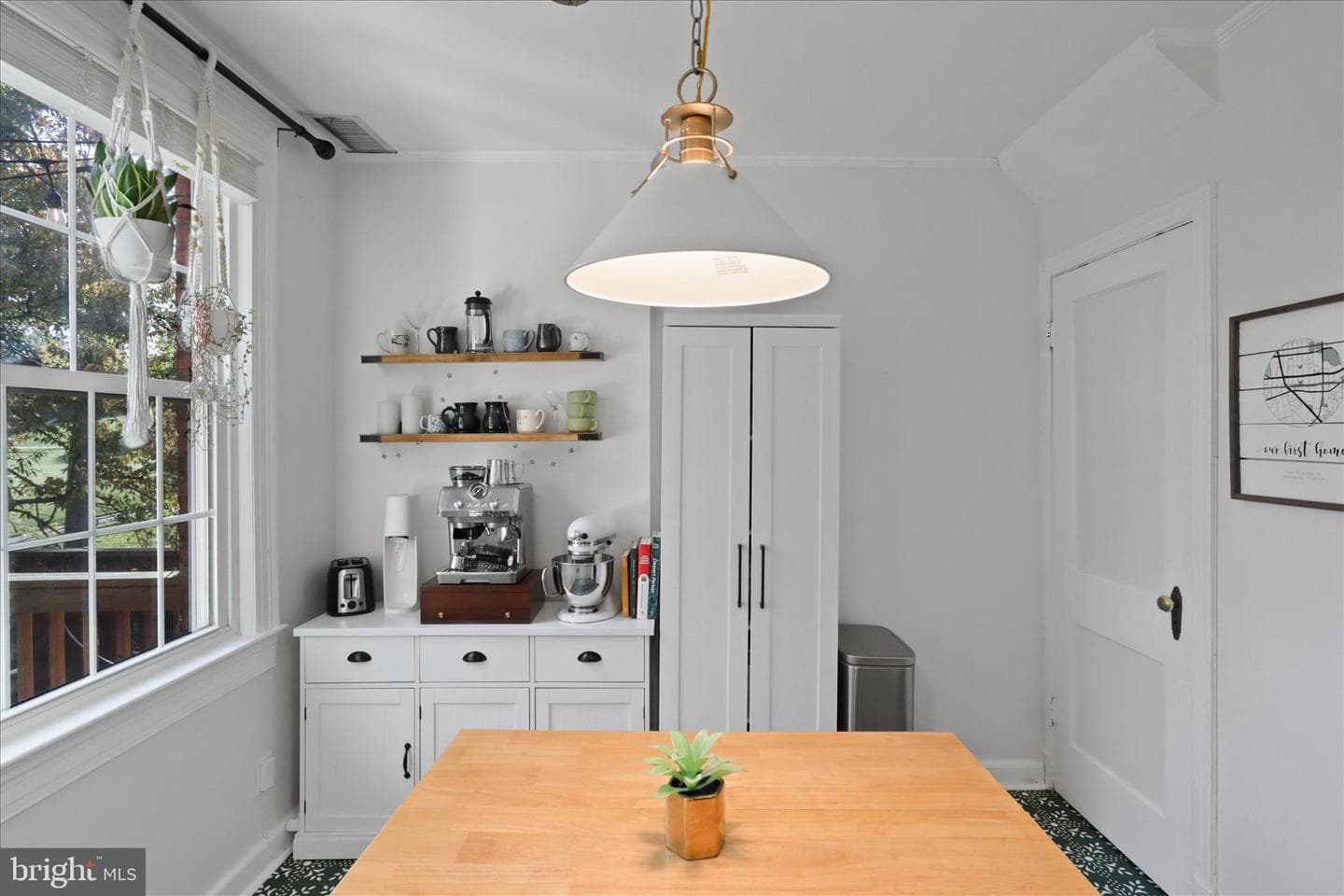 1401 S Barton Street #231 photo 13