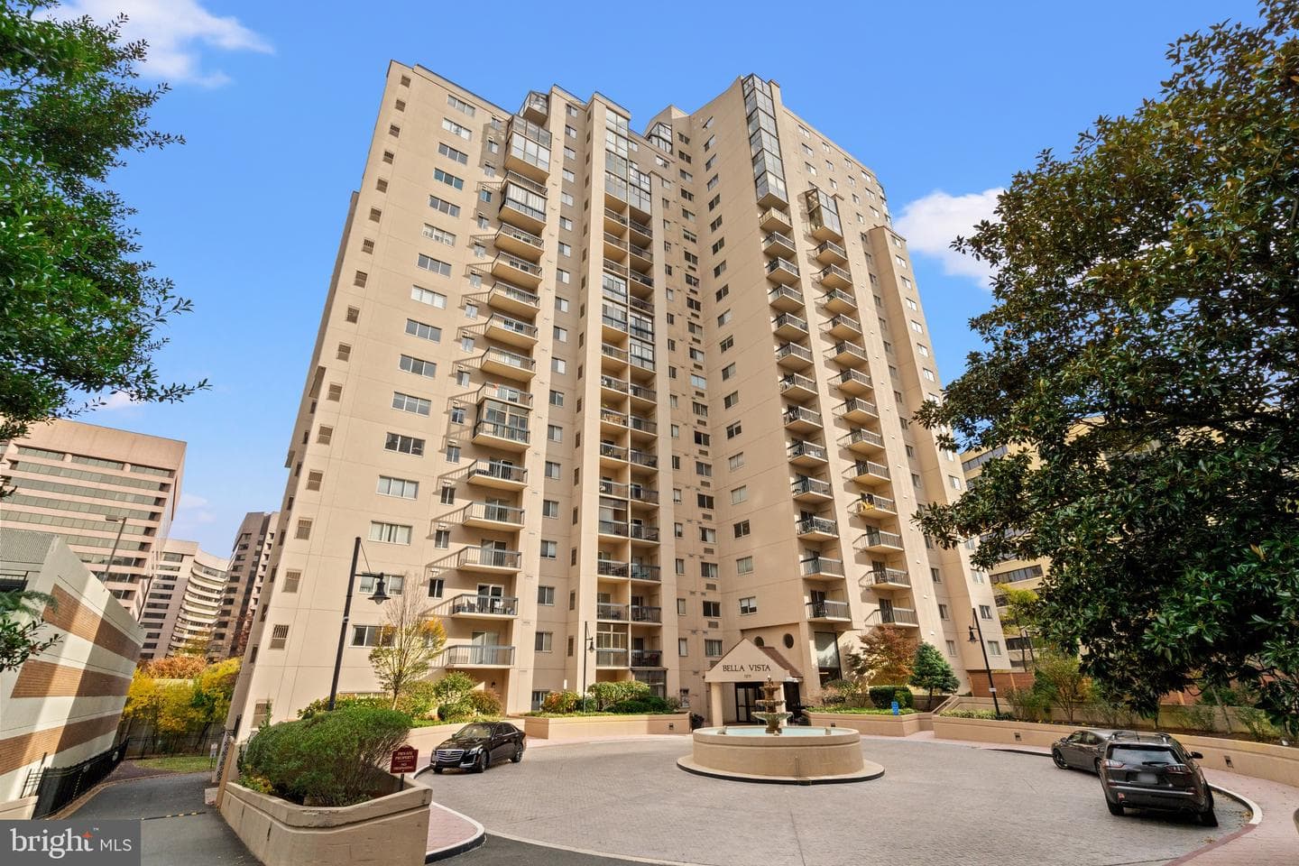 1211 S Eads Street #1009 photo 2