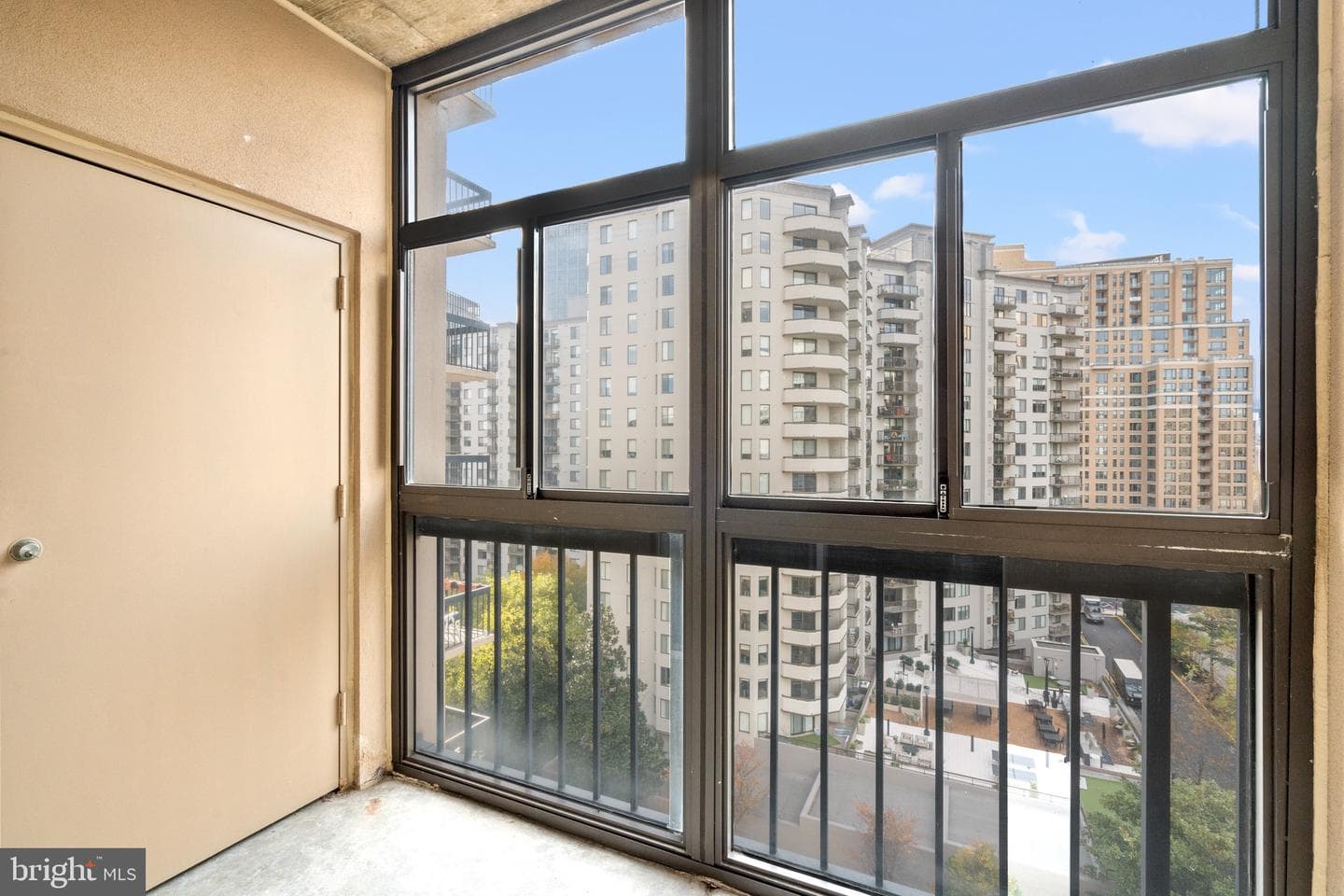 1211 S Eads Street #1009 photo 25