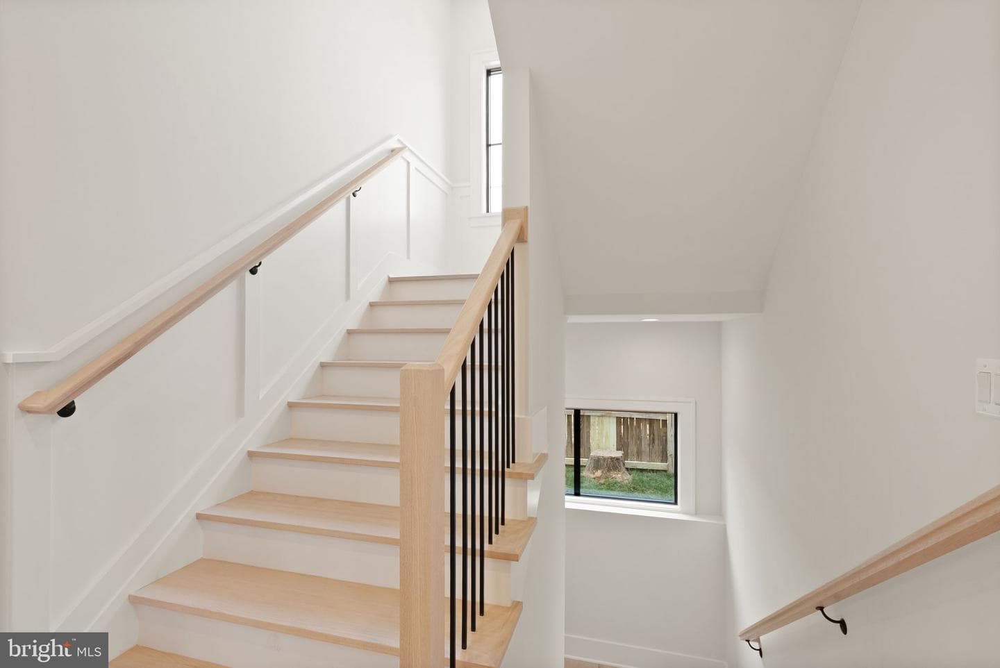 802 N Edgewood Street photo 41