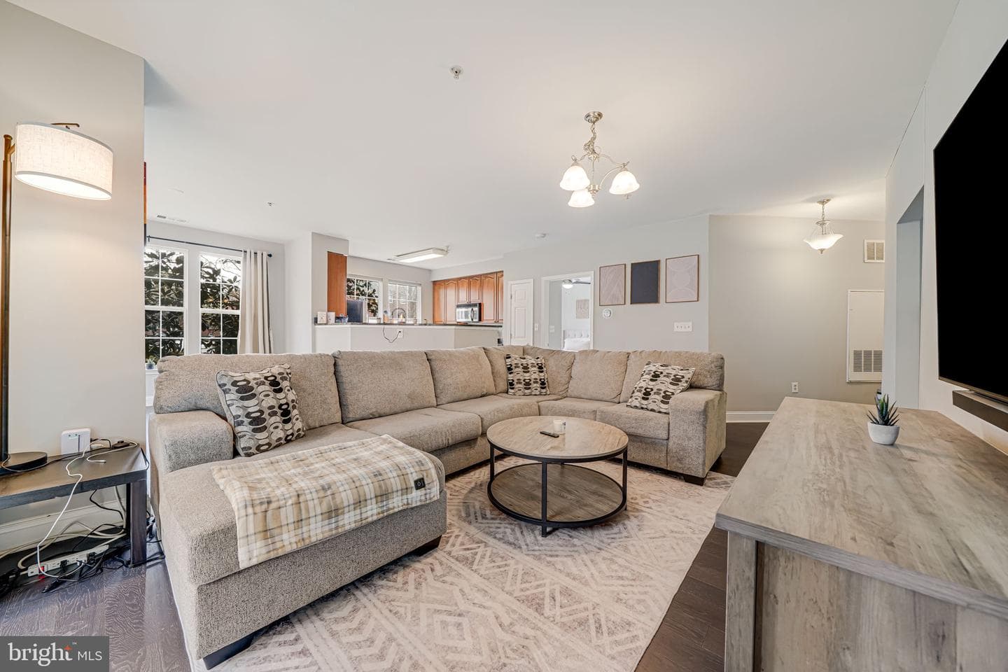 801 S Greenbrier Street #113, Arlington