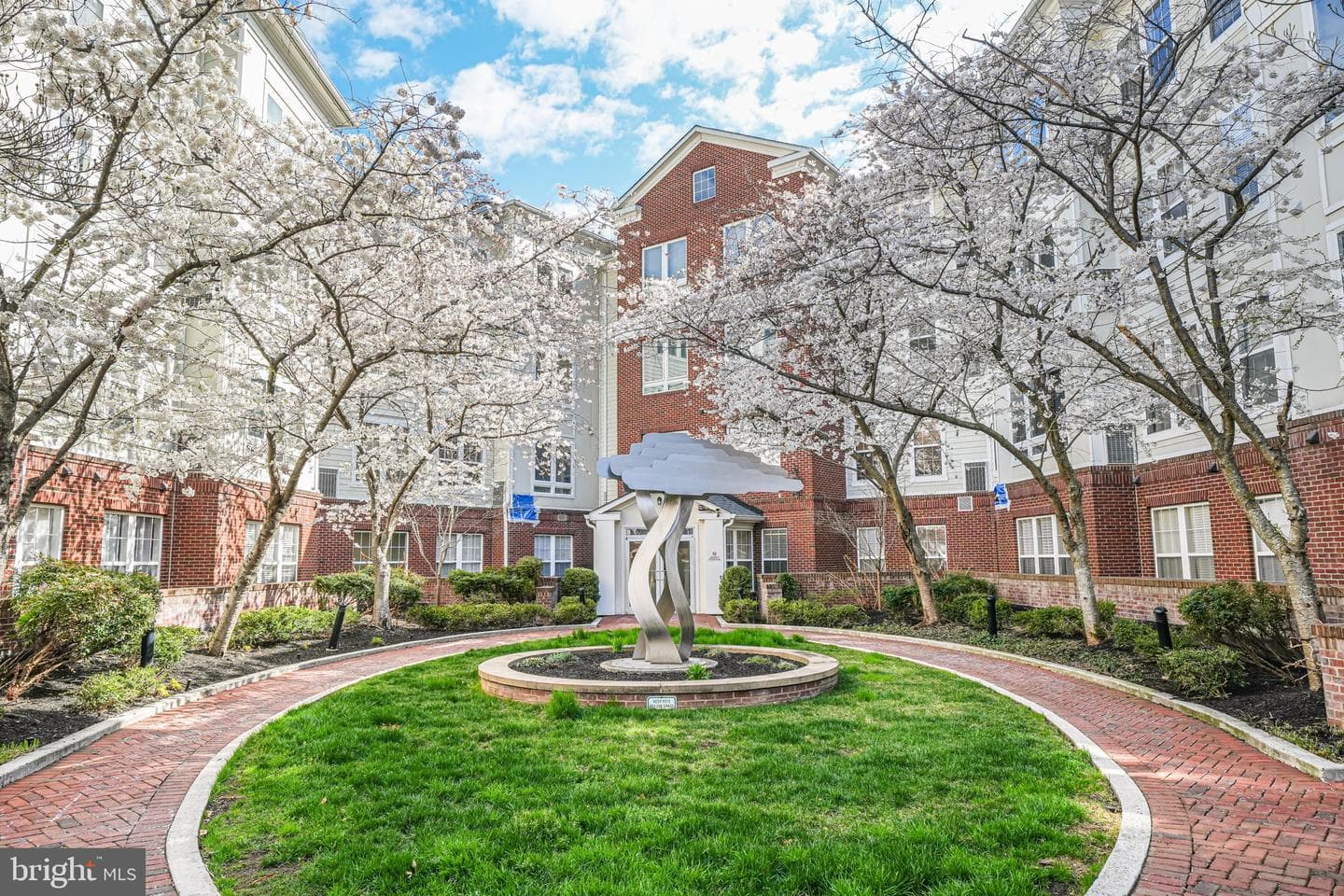 801 S Greenbrier Street #113, Arlington