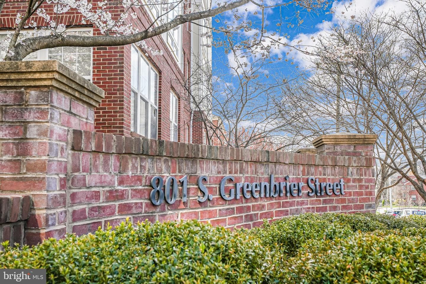 801 S Greenbrier Street #113 photo 21