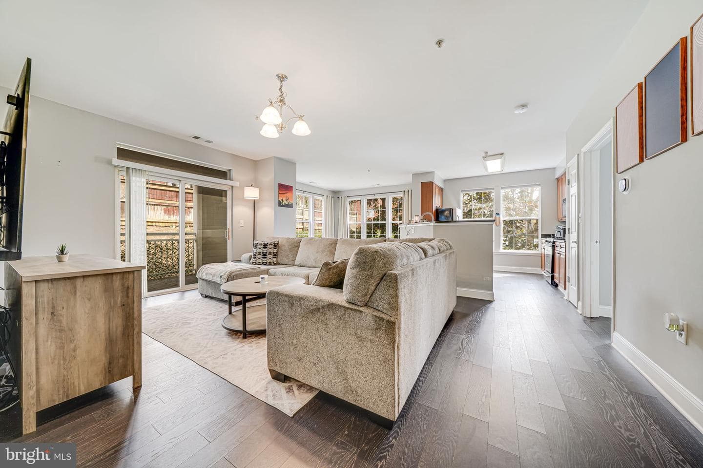 801 S Greenbrier Street #113 photo 3