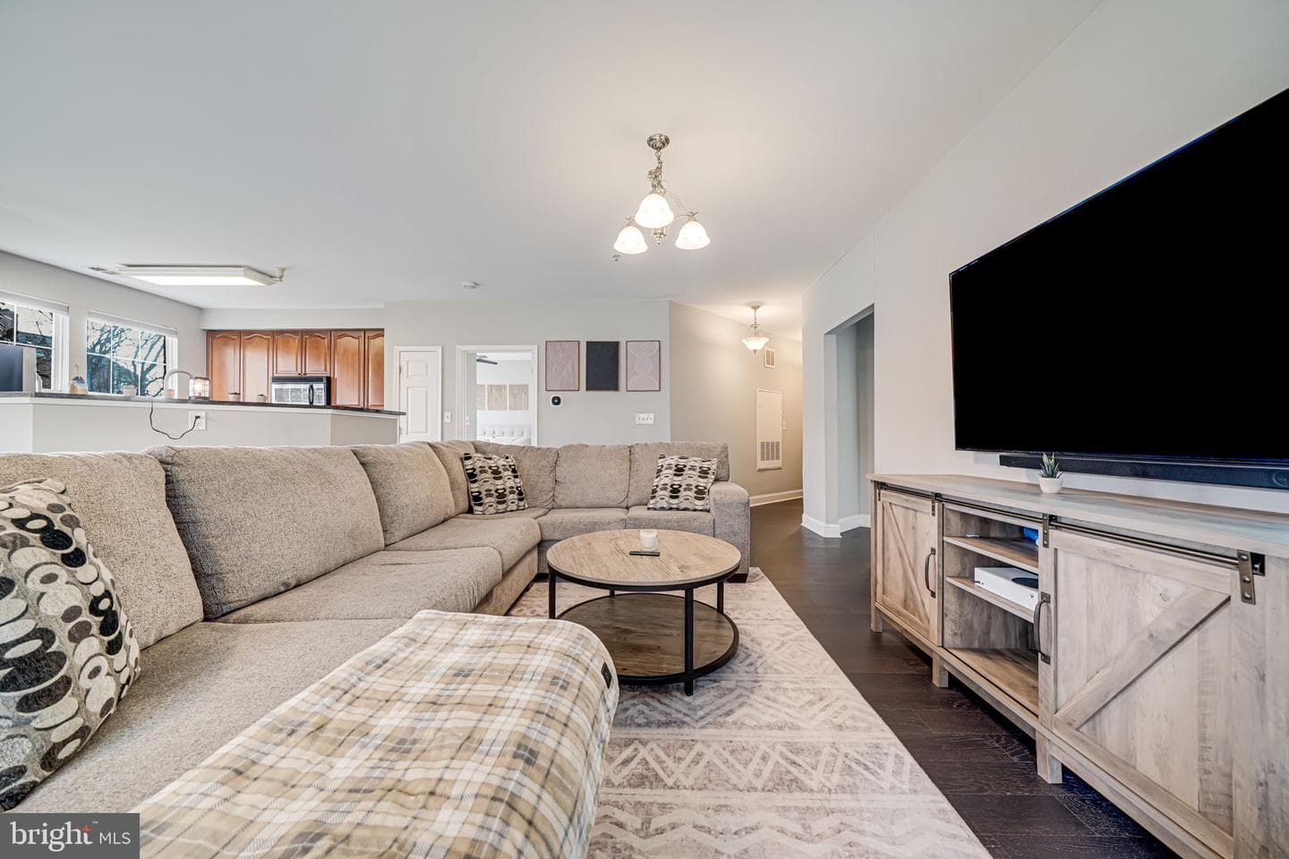 801 S Greenbrier Street #113 photo 5