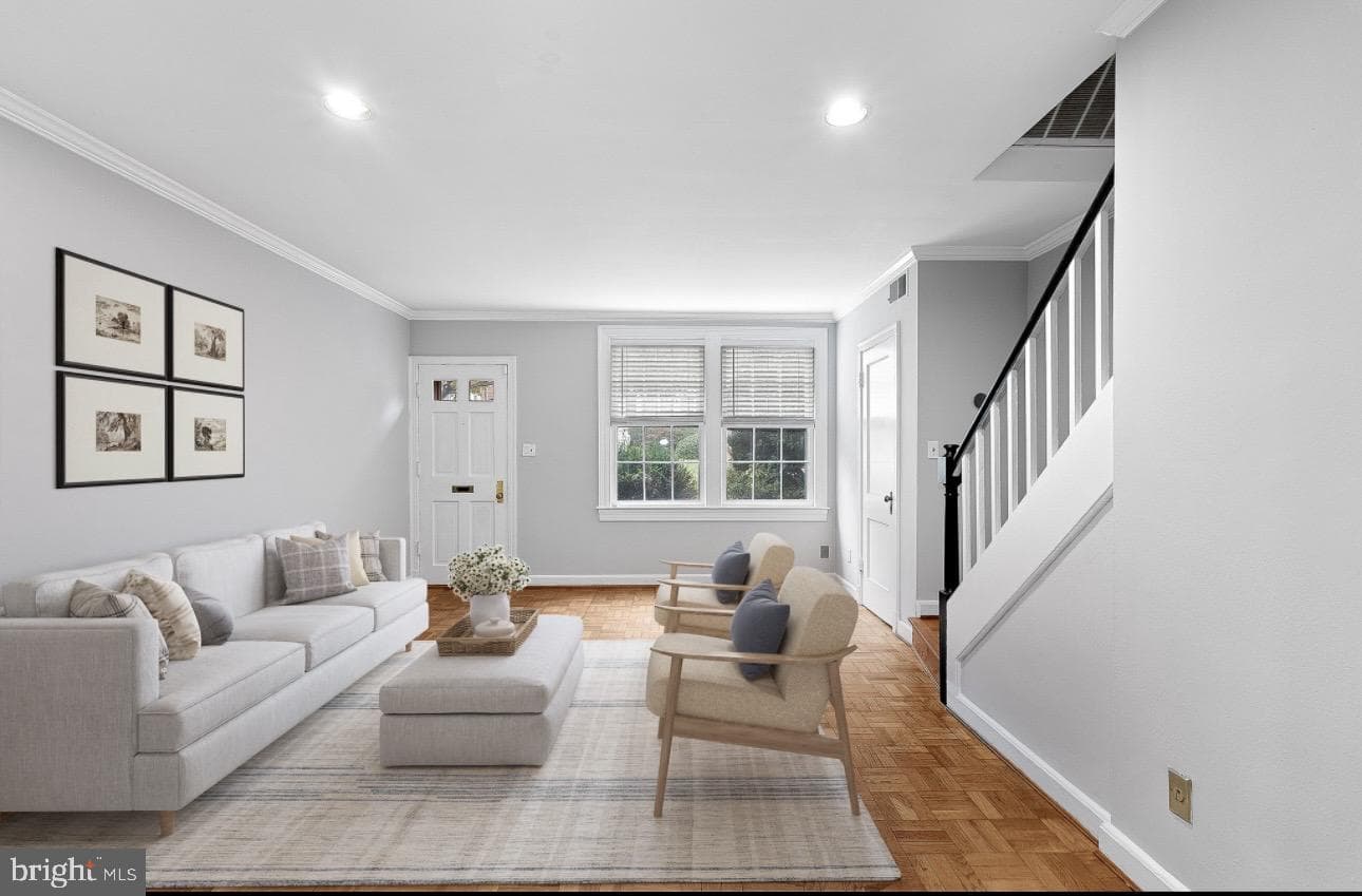 1400 S Barton Street #425 photo 5