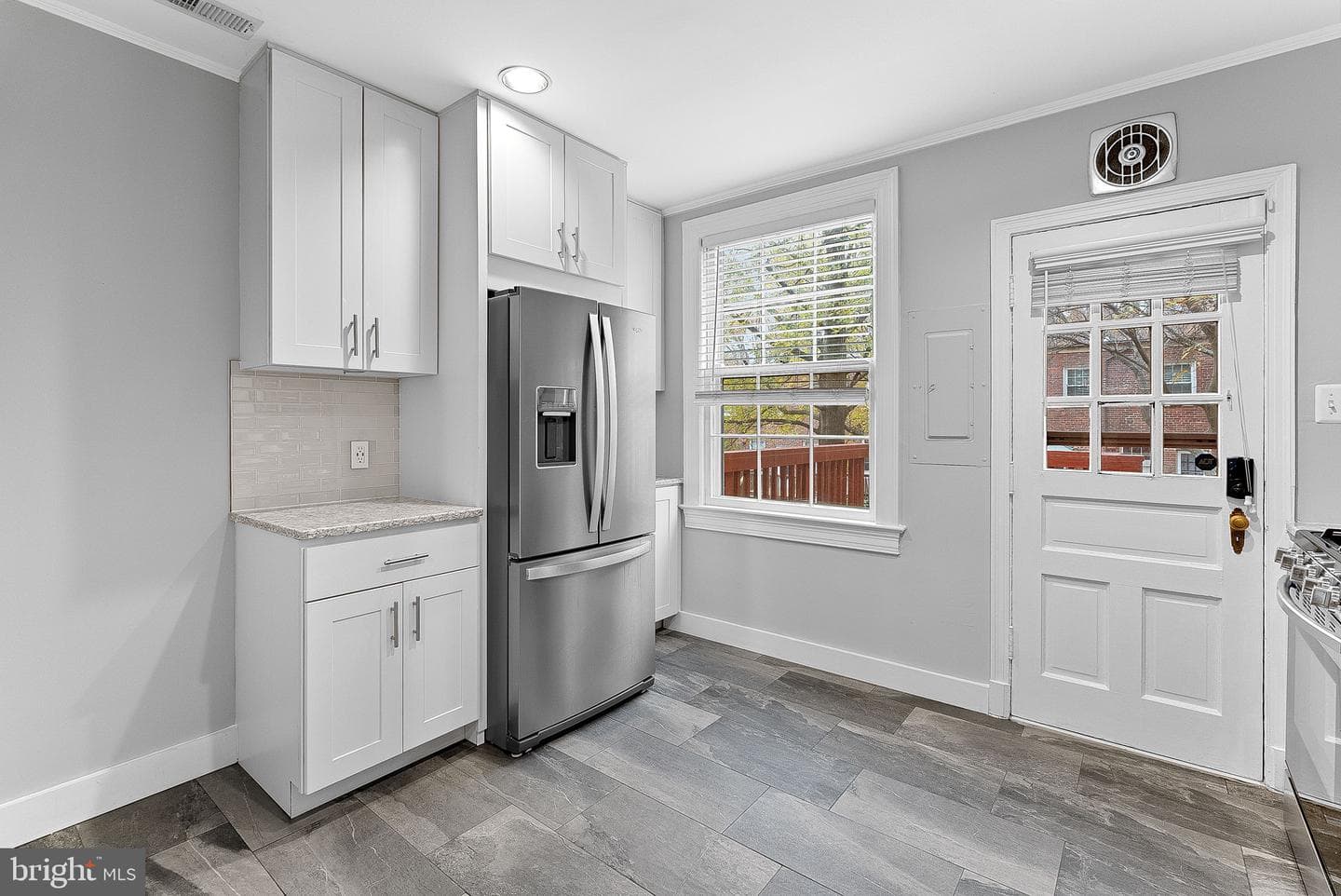 1400 S Barton Street #425 photo 8