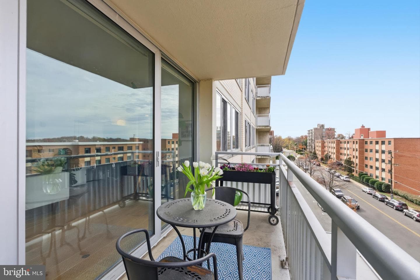1301 S Arlington Ridge Road #610 photo 21