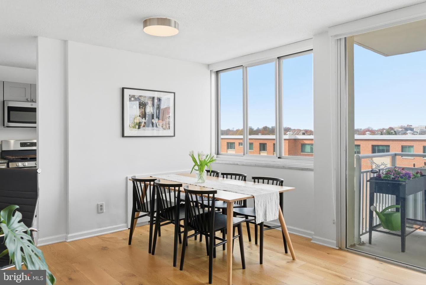 1301 S Arlington Ridge Road #610 photo 28