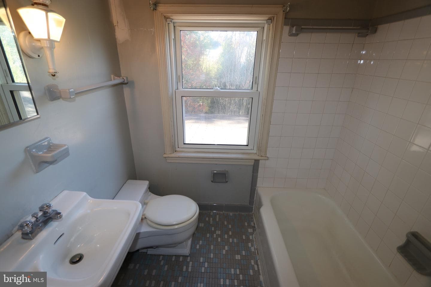 3200 N Columbus Street photo 11