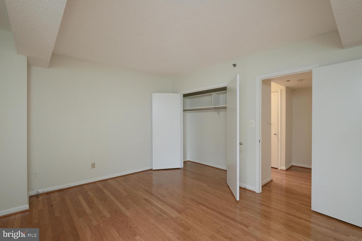1016 S Wayne Street S #604 photo 24