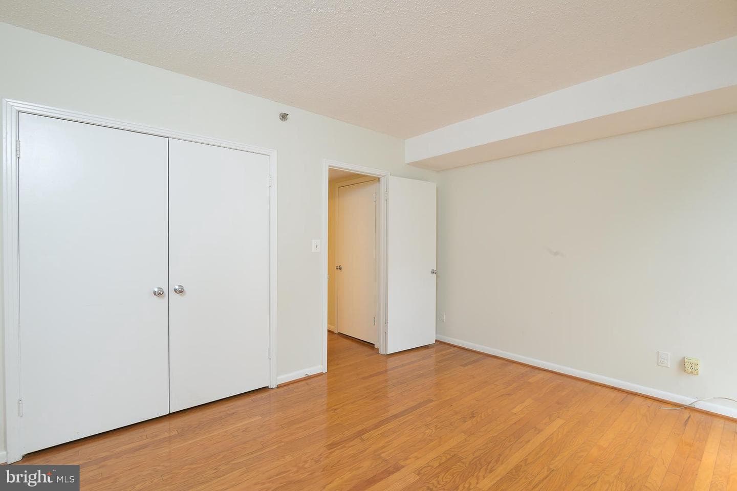 1016 S Wayne Street S #604 photo 26
