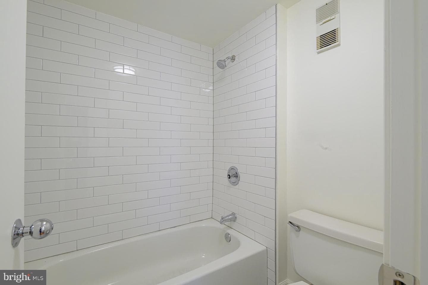 1016 S Wayne Street S #604 photo 37
