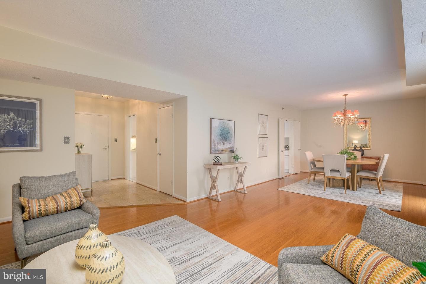 1016 S Wayne Street S #604 photo 6