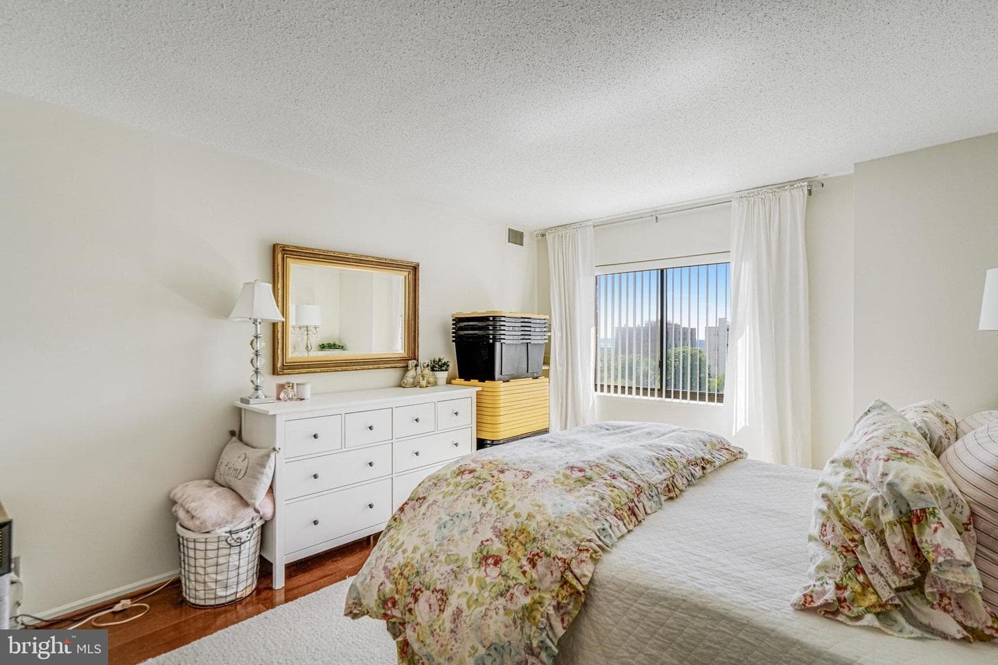 1600 N Oak Street #1521 photo 23