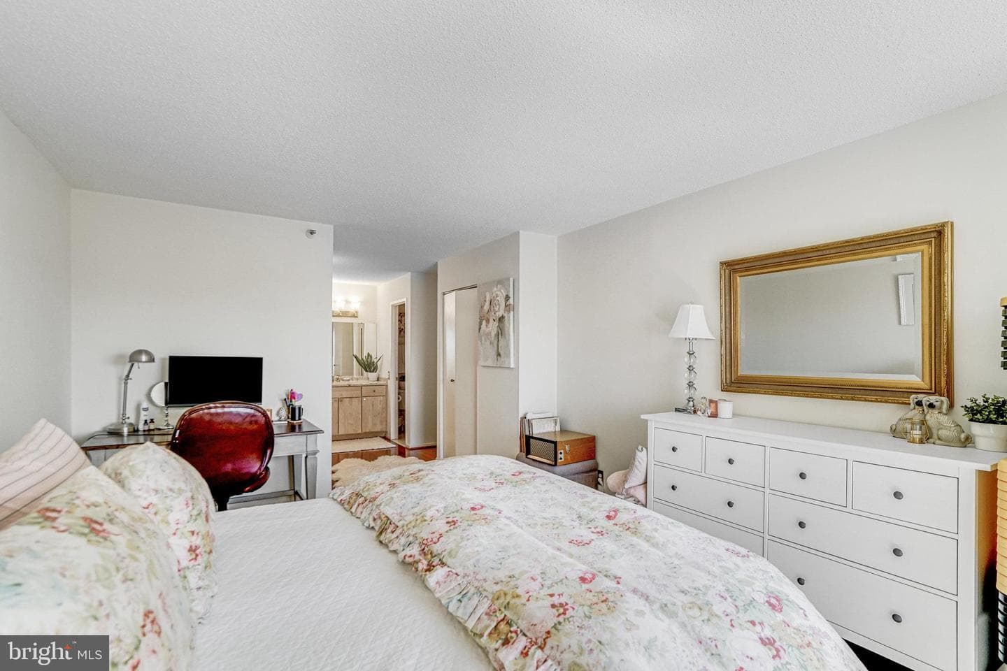 1600 N Oak Street #1521 photo 24