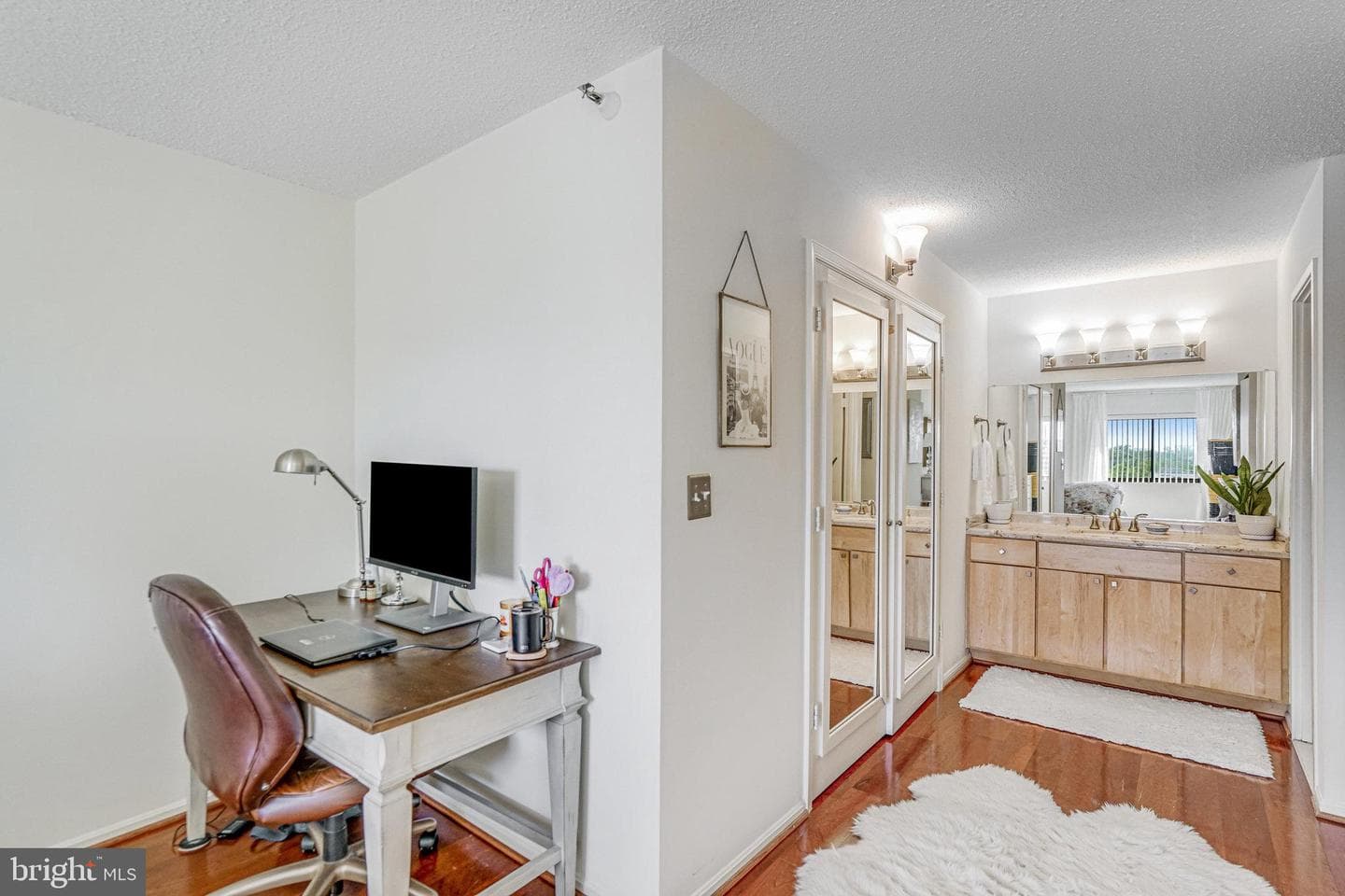 1600 N Oak Street #1521 photo 27