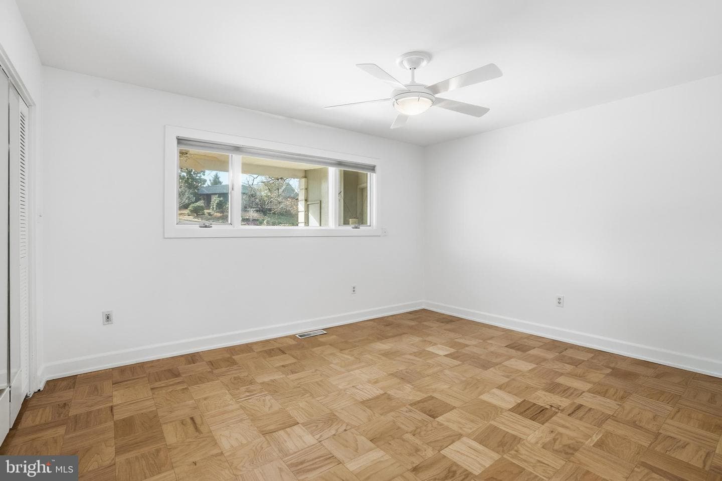 2745 N Radford Street photo 26