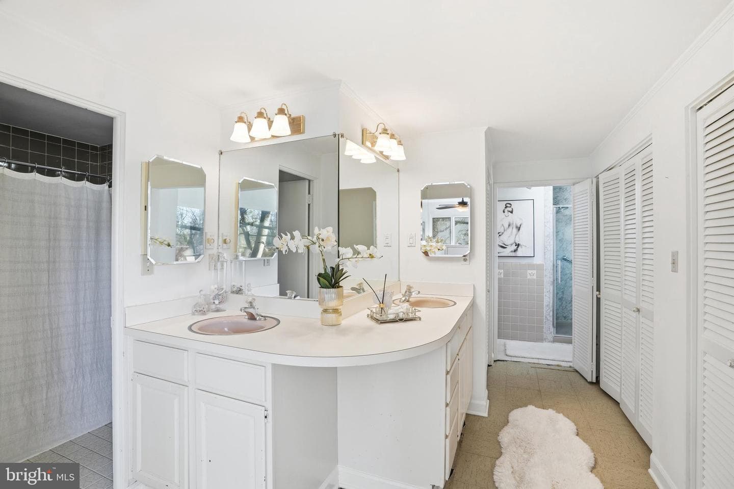 2745 N Radford Street photo 33