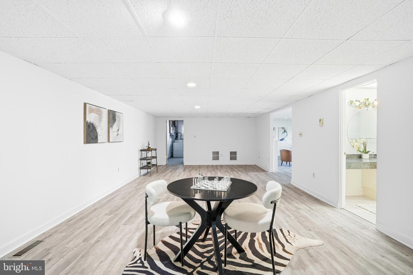 2745 N Radford Street photo 43