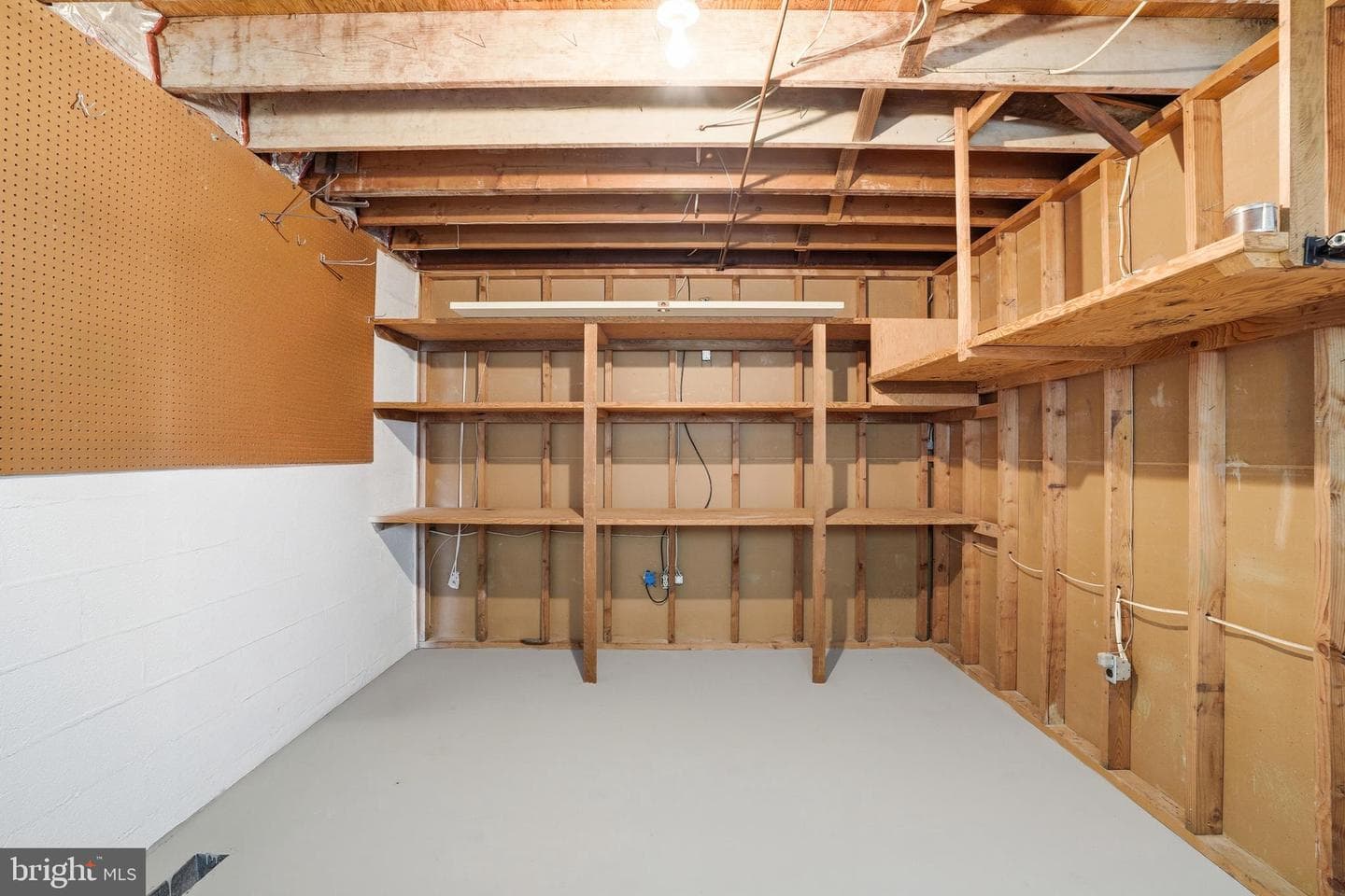 2745 N Radford Street photo 47
