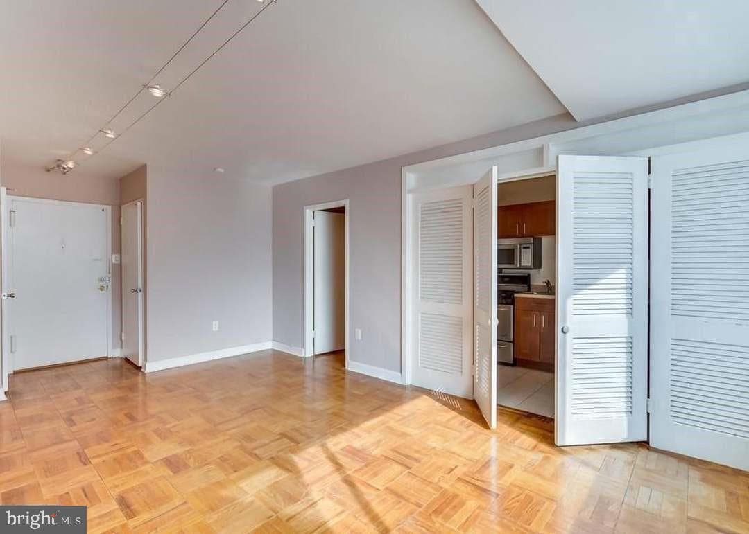 1111 Arlington Boulevard #601 photo 3