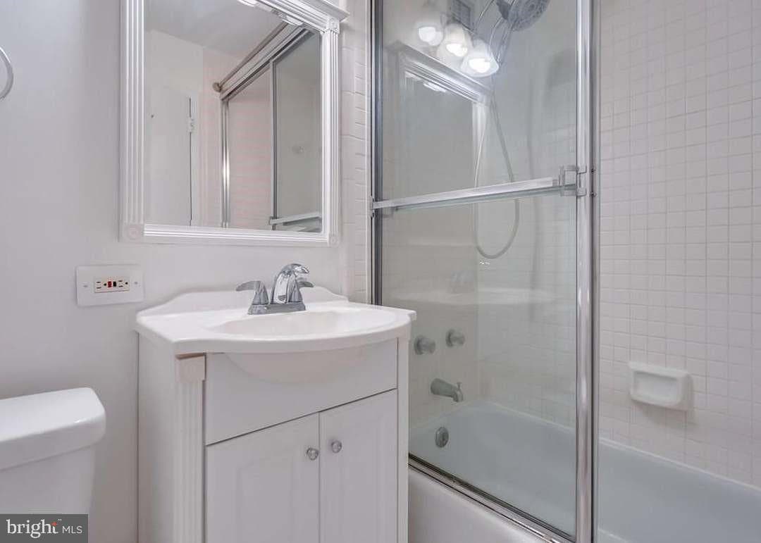 1111 Arlington Boulevard #601 photo 7