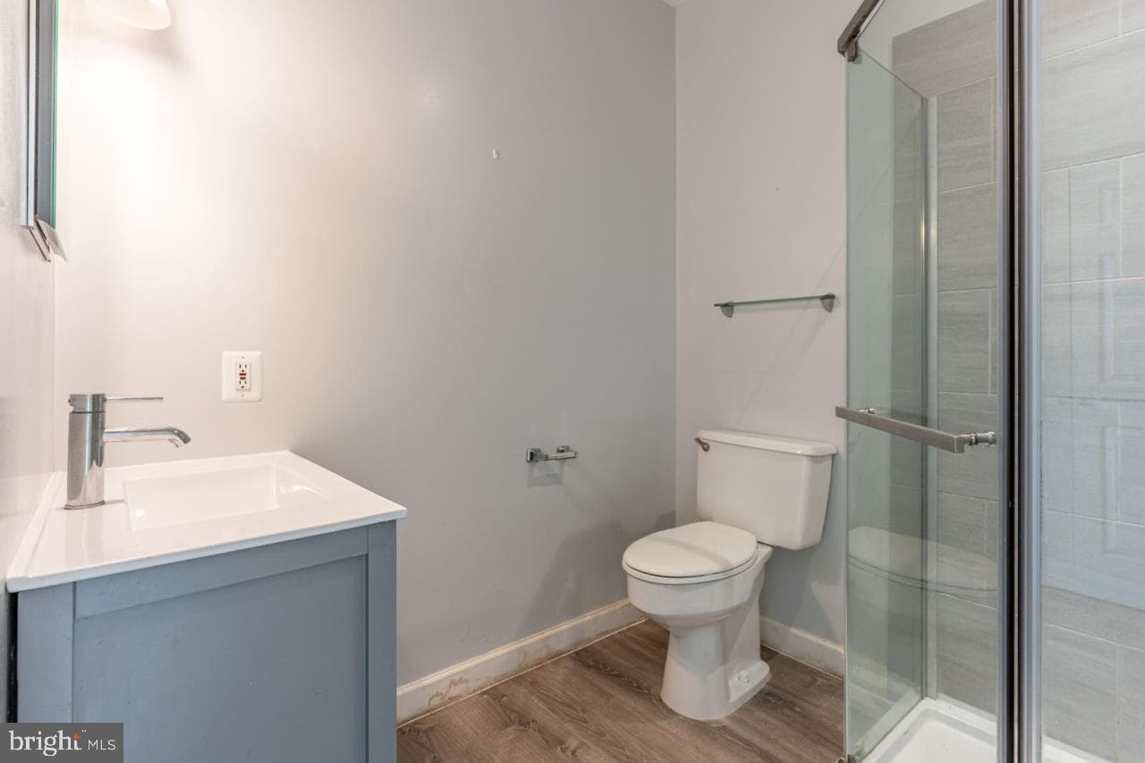 415 S Adams Street photo 21